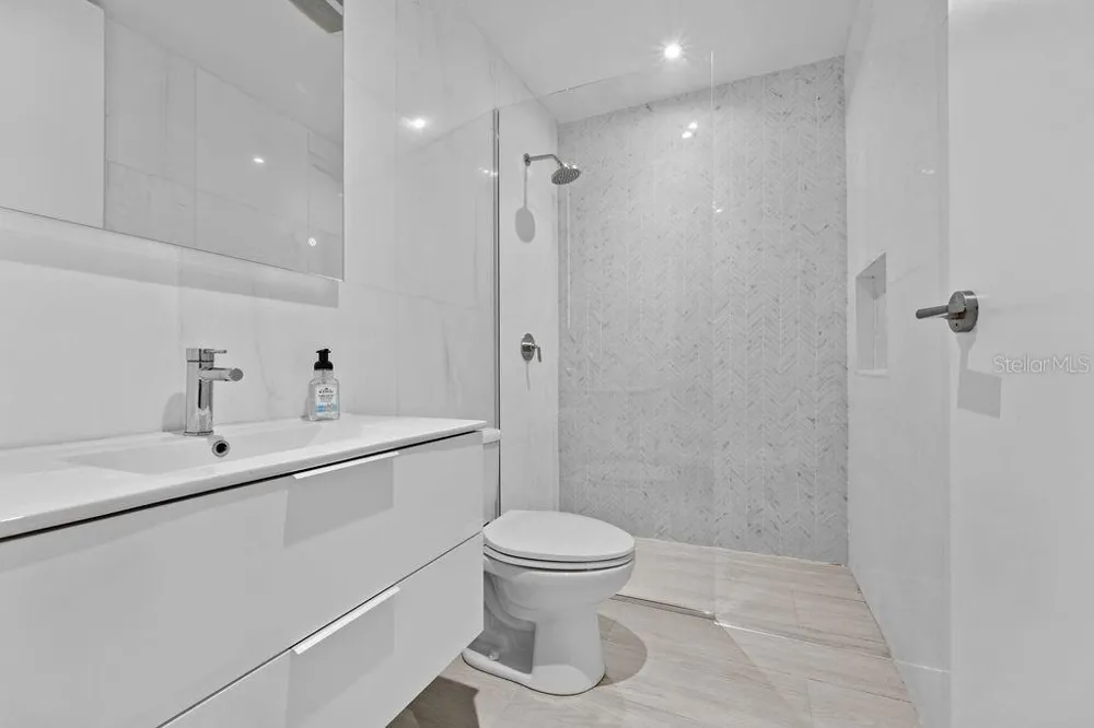 9000 Rio Mar OCEAN SIXTEEN #321 Rio Grande, PR 00745