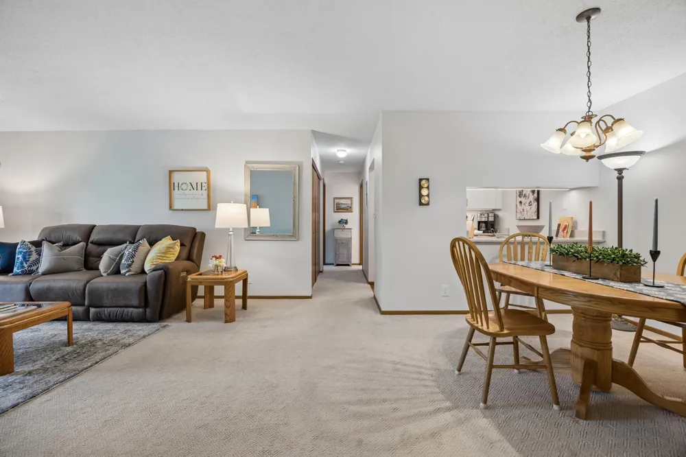 35 Nathan Lane #303 Plymouth, MN 55441