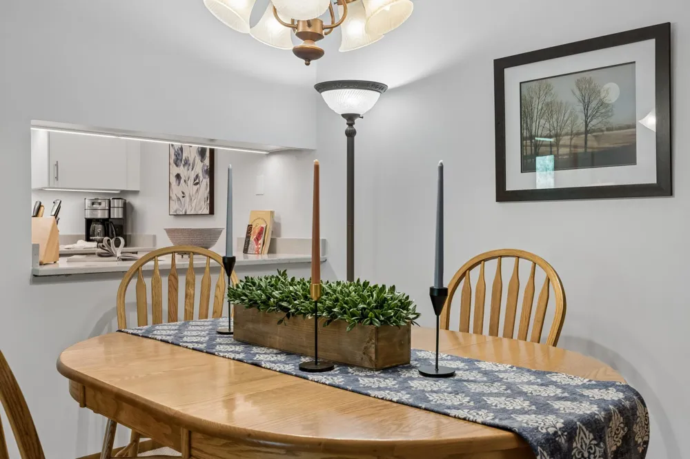 35 Nathan Lane #303 Plymouth, MN 55441
