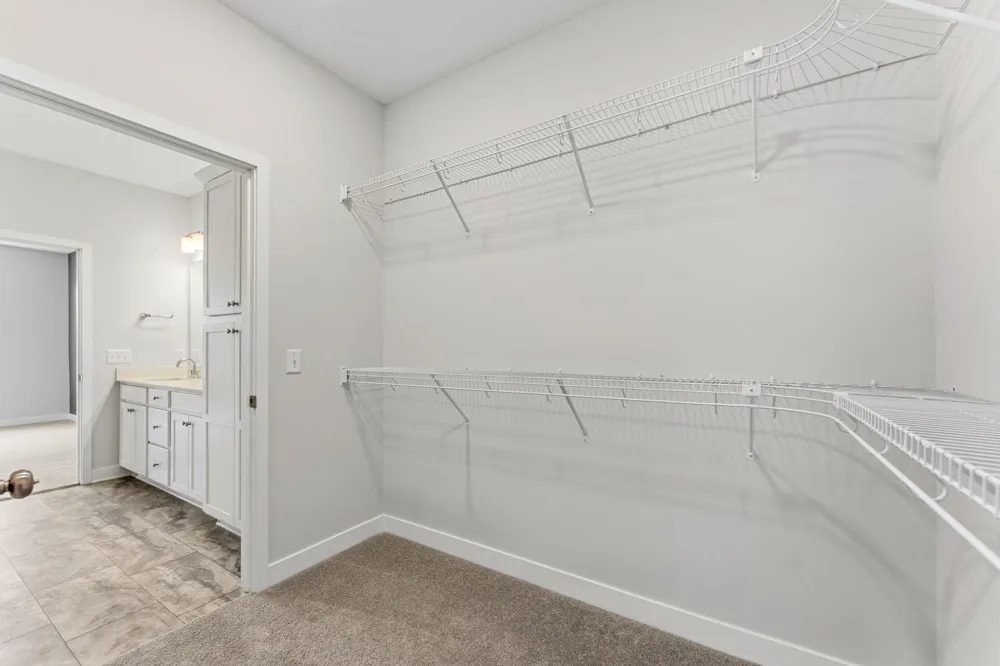 18 Palomino Court Hudson, WI 54016
