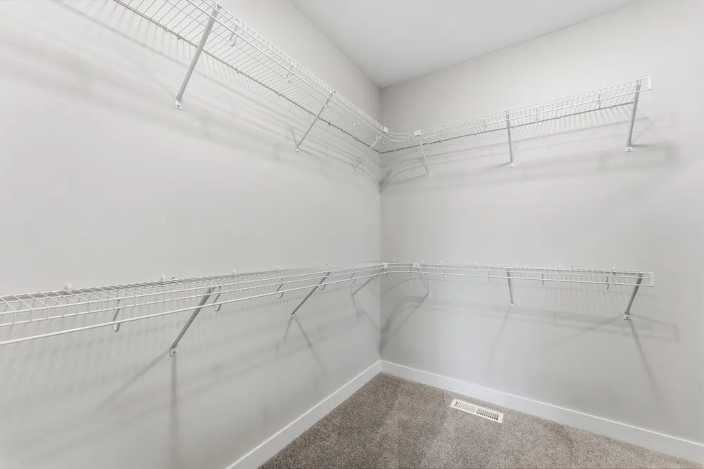 18 Palomino Court Hudson, WI 54016