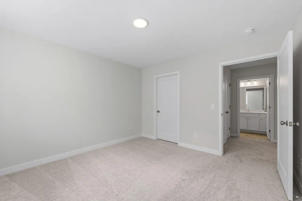 18 Palomino Court Hudson, WI 54016
