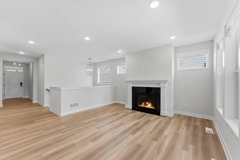 18 Palomino Court Hudson, WI 54016