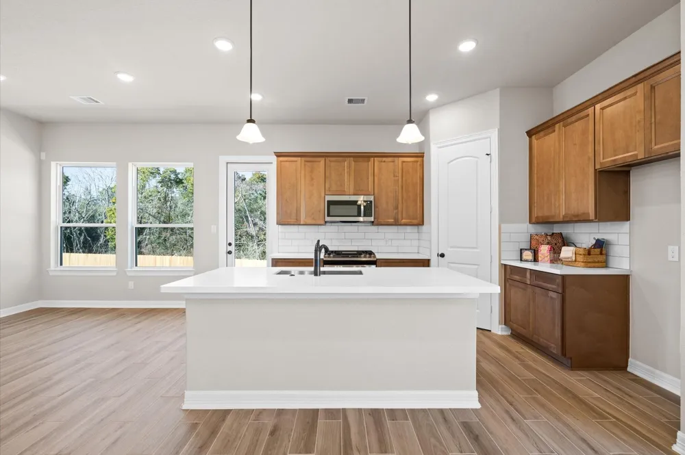 1605 Carefree Circle Seabrook, TX 77586