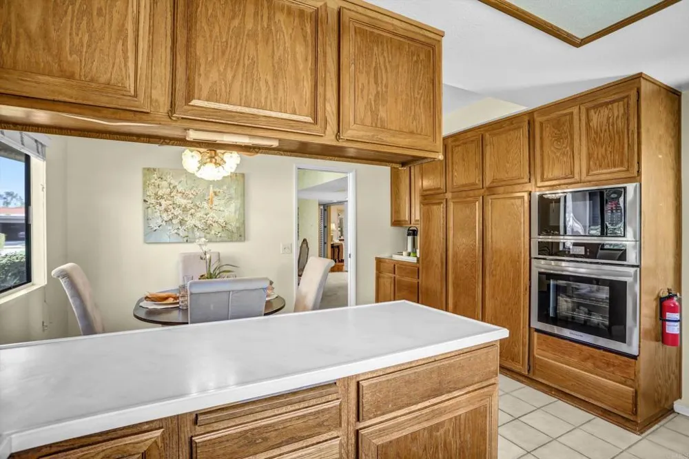 975 Pebble Beach Upland, CA 91784