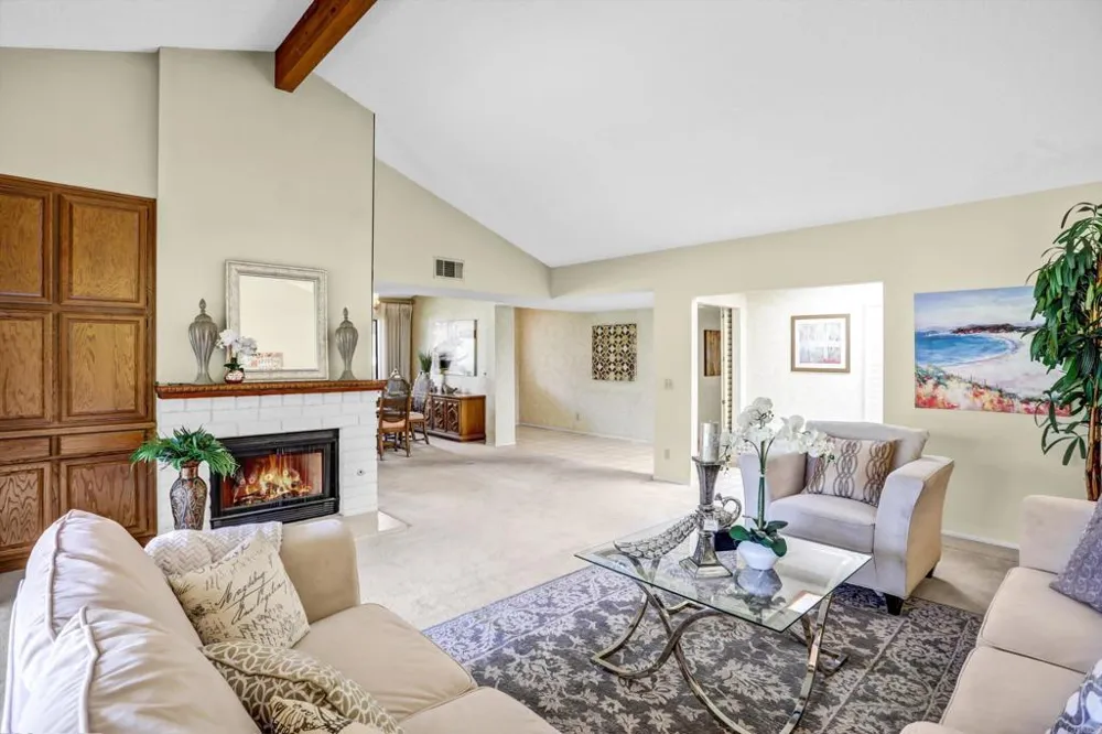 975 Pebble Beach Upland, CA 91784