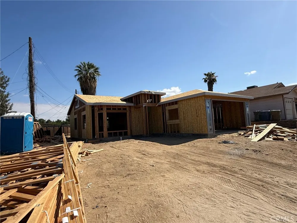 3008 Crestline Bakersfield, CA 93306