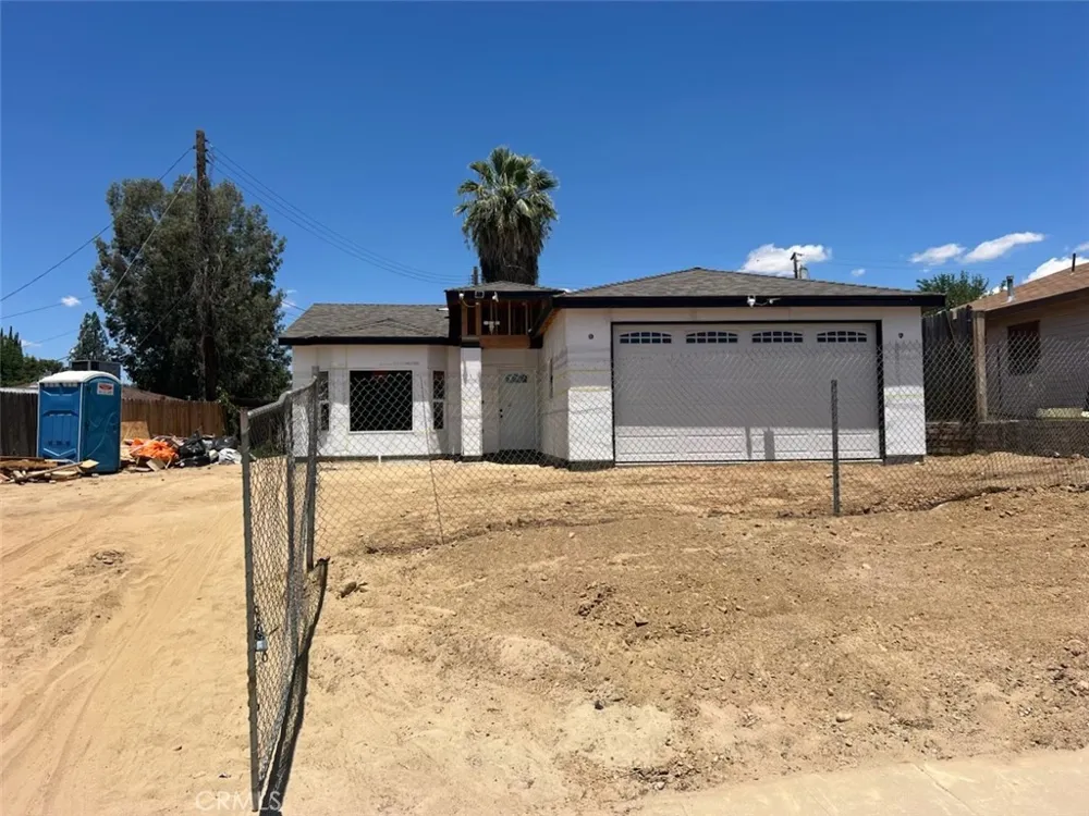 3008 Crestline Bakersfield, CA 93306