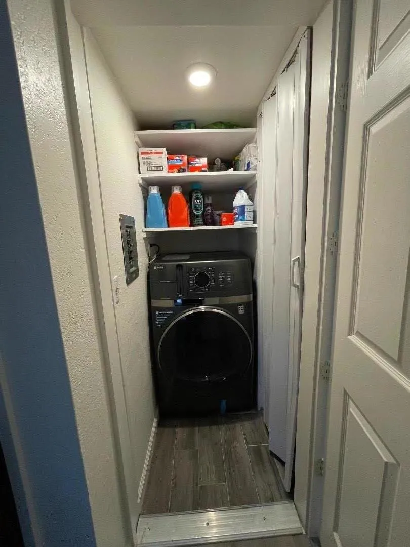 2402 Main Street #C Salinas, CA 93906