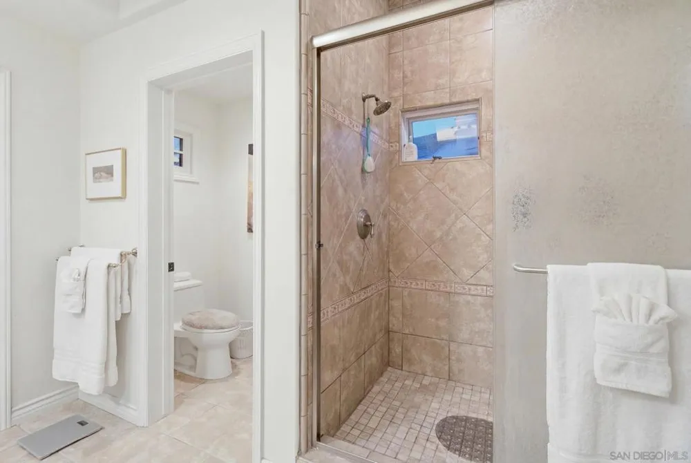 12686 Fairbrook San Diego, CA 92131