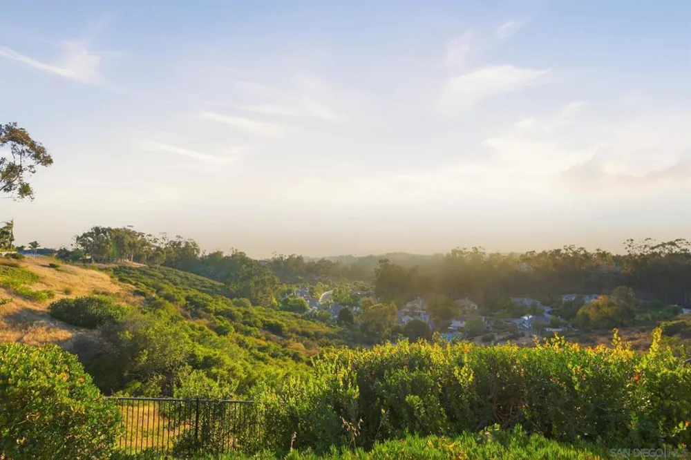 12686 Fairbrook San Diego, CA 92131
