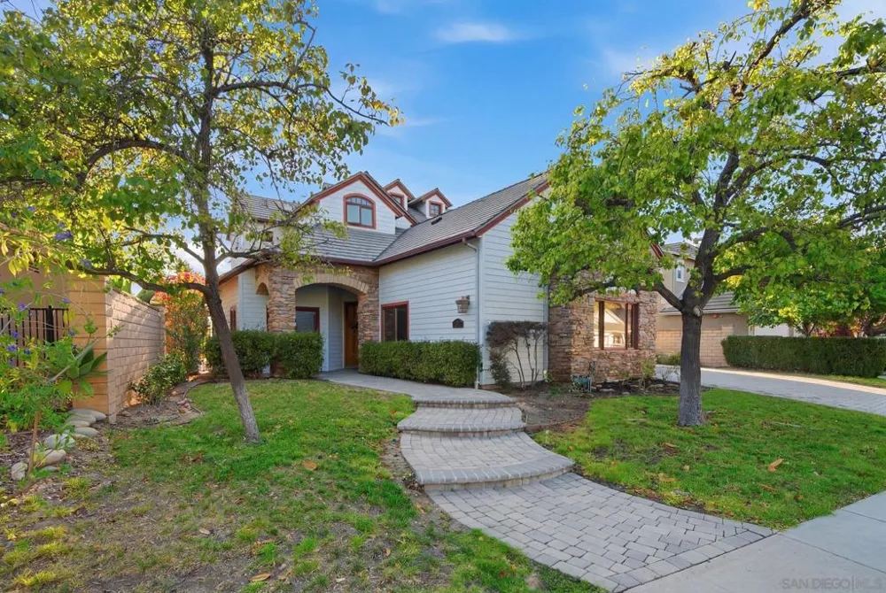 12686 Fairbrook San Diego, CA 92131