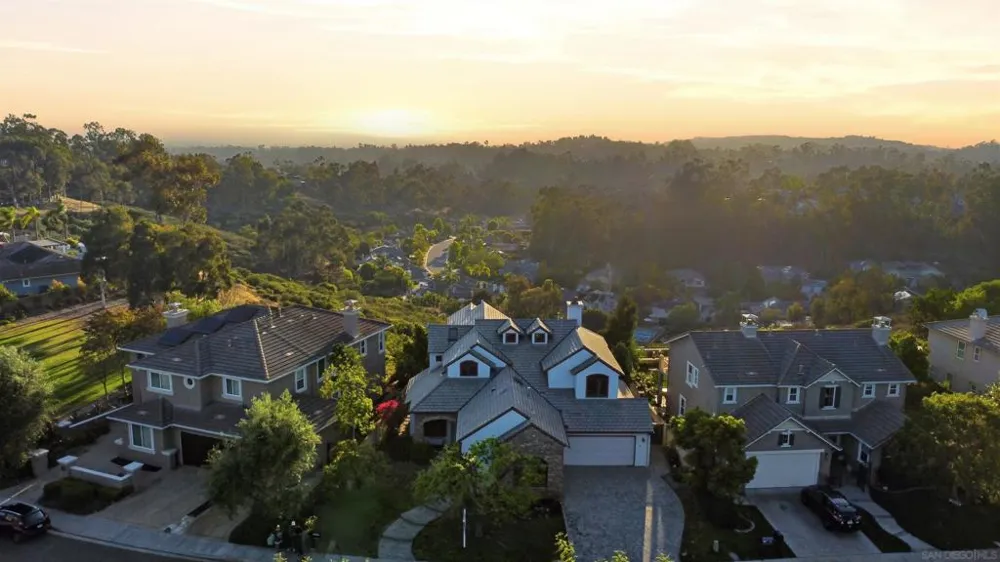 12686 Fairbrook San Diego, CA 92131