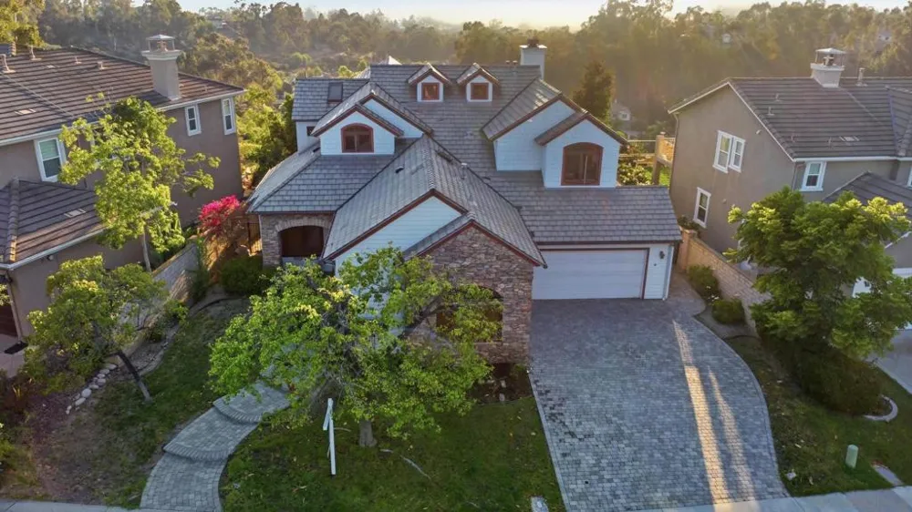 12686 Fairbrook San Diego, CA 92131