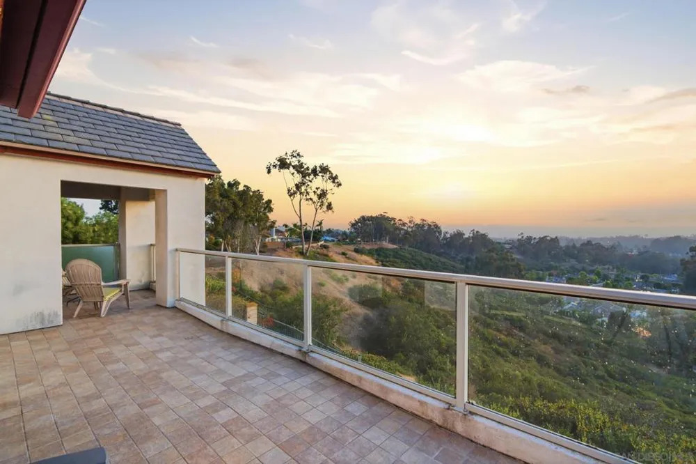 12686 Fairbrook San Diego, CA 92131
