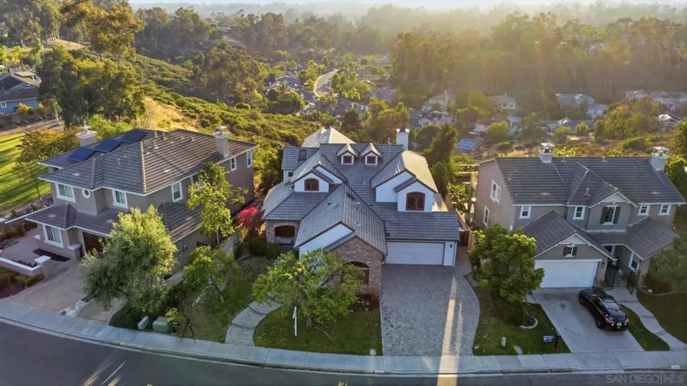 12686 Fairbrook San Diego, CA 92131
