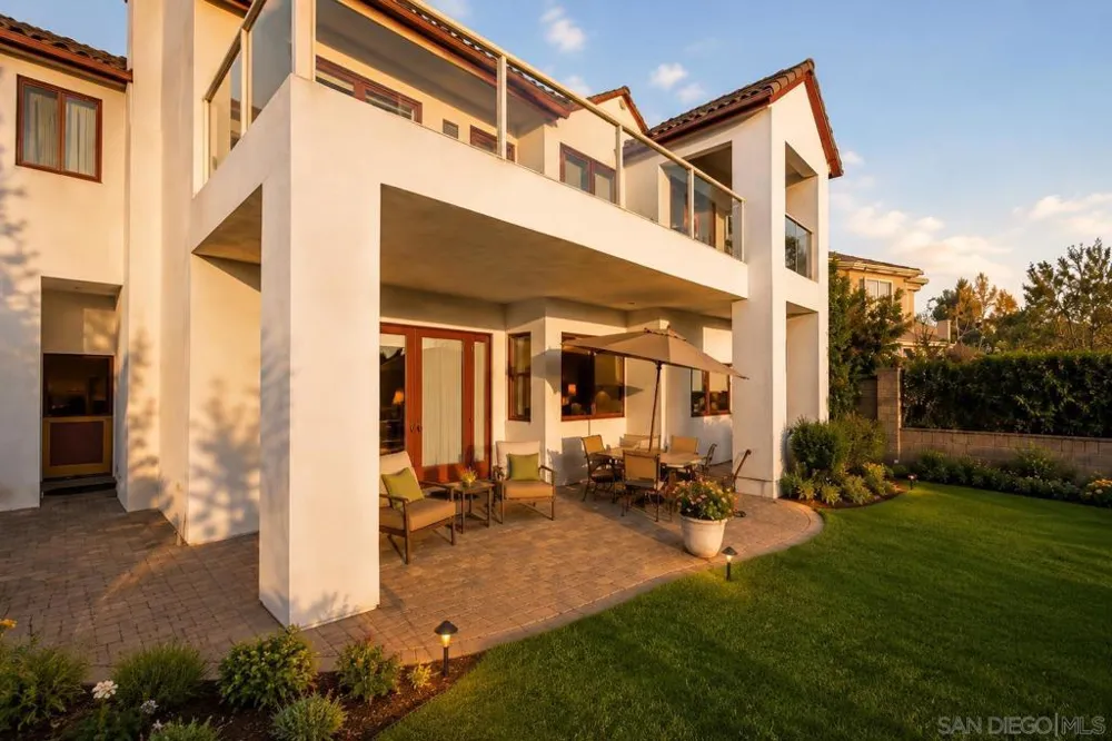 12686 Fairbrook San Diego, CA 92131