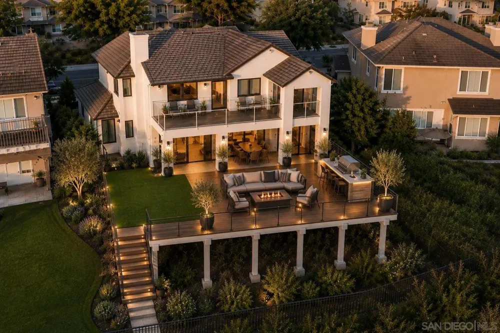 12686 Fairbrook San Diego, CA 92131