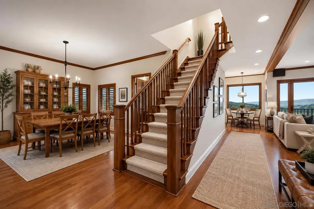 12686 Fairbrook San Diego, CA 92131