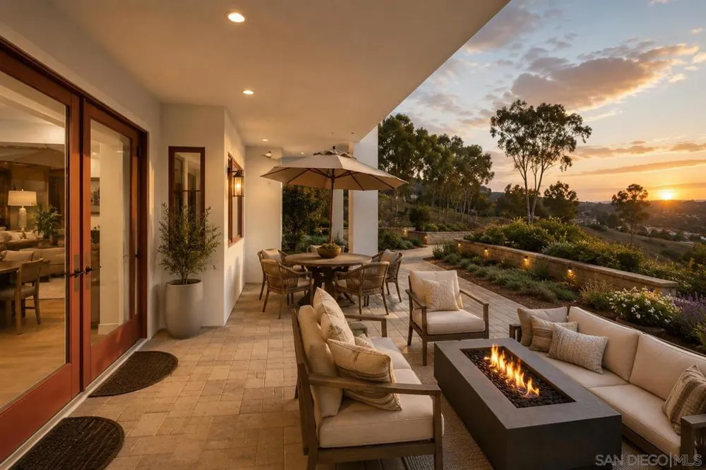 12686 Fairbrook San Diego, CA 92131