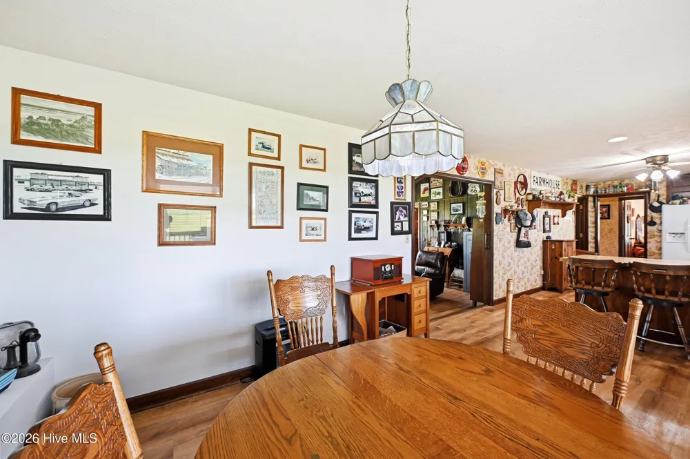 2665 Us Hwy 117 Burgaw, NC 28425