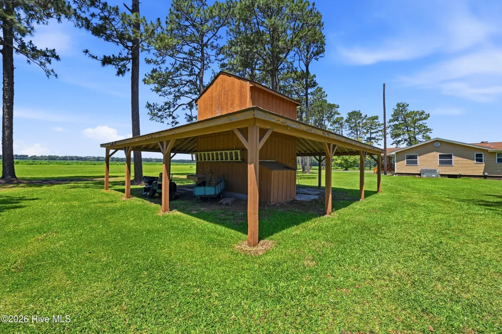 2665 Us Hwy 117 Burgaw, NC 28425
