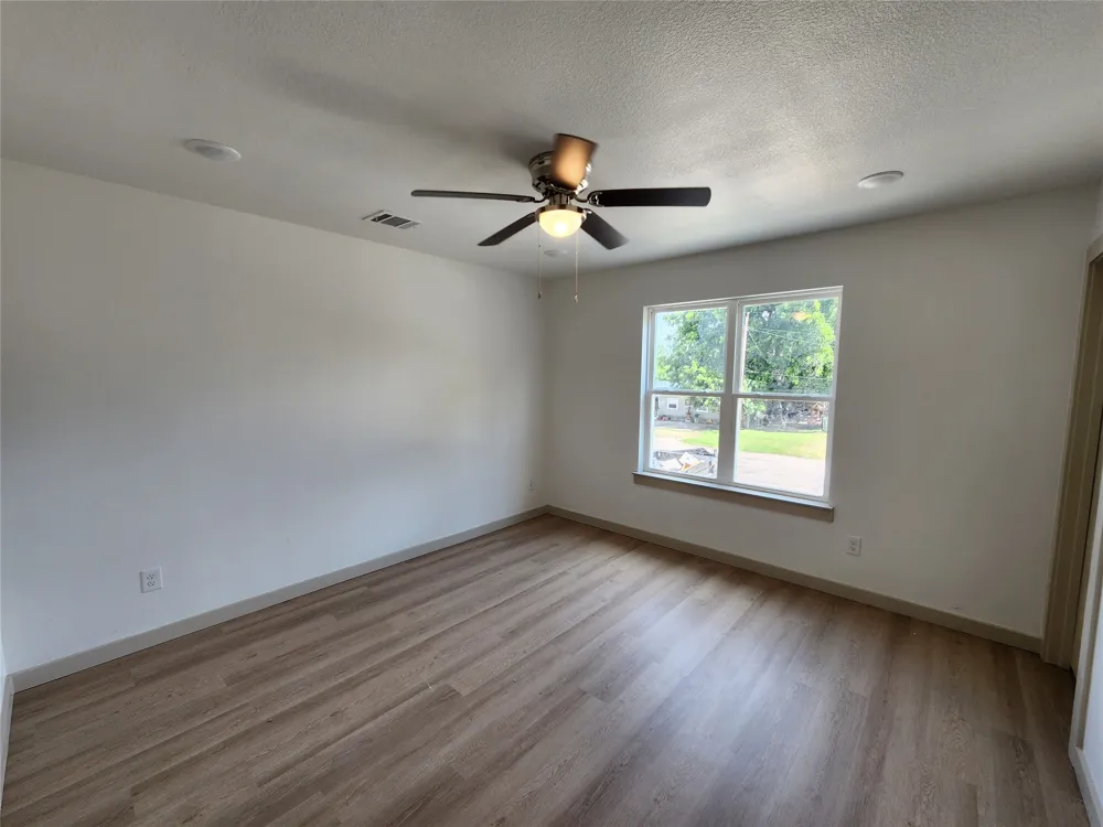 211 Trinity Street Bridgeport, TX 76426