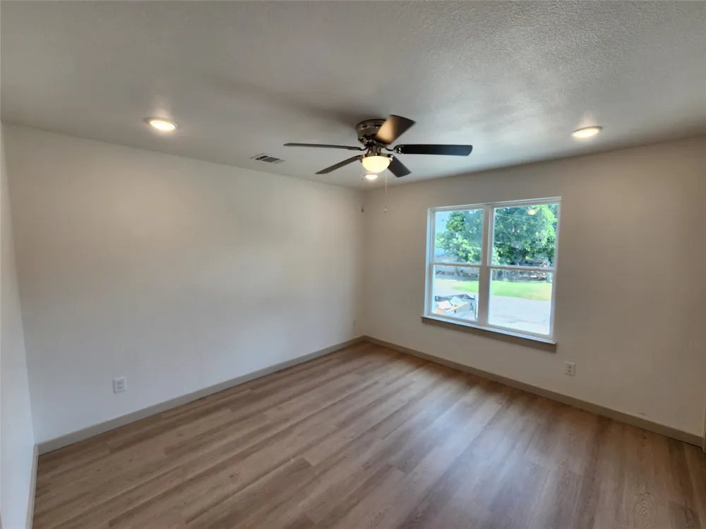 211 Trinity Street Bridgeport, TX 76426