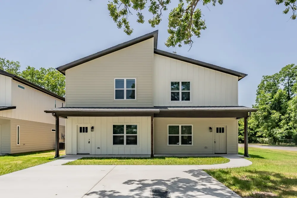 211 Trinity Street Bridgeport, TX 76426