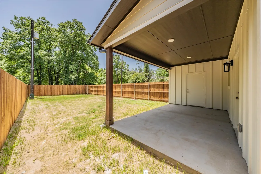 211 Trinity Street Bridgeport, TX 76426