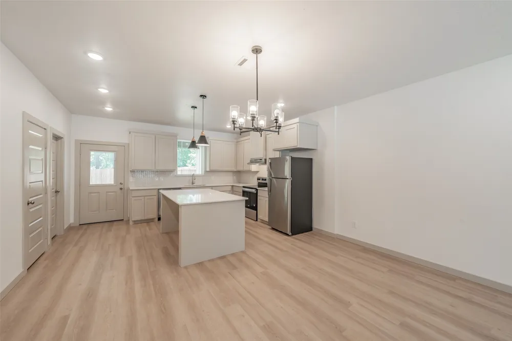 211 Trinity Street Bridgeport, TX 76426