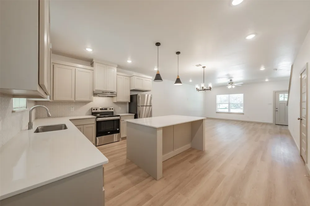 211 Trinity Street Bridgeport, TX 76426