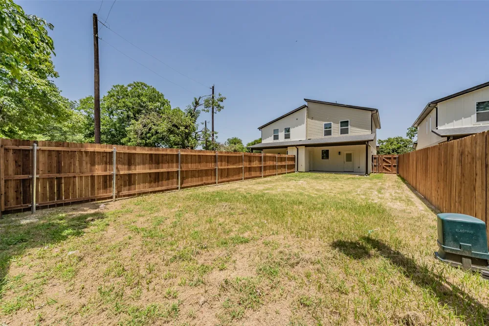 211 Trinity Street Bridgeport, TX 76426