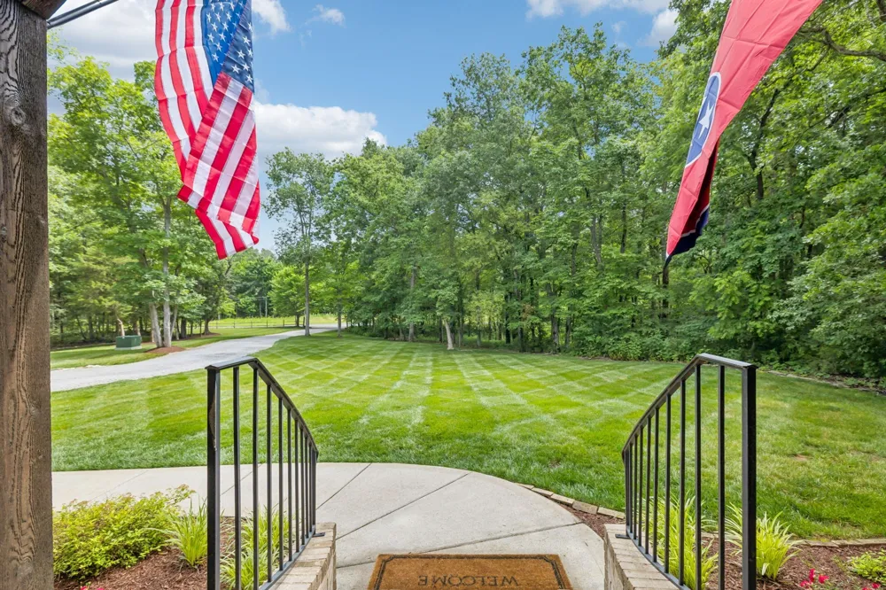6167 Craddock Ln Lascassas, TN 37085