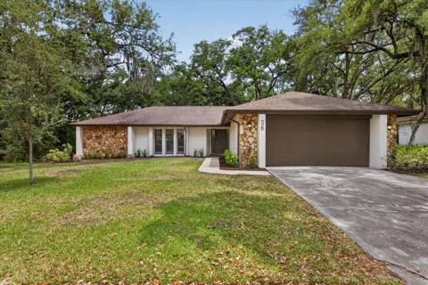 56 BAY WOODS DRIVE