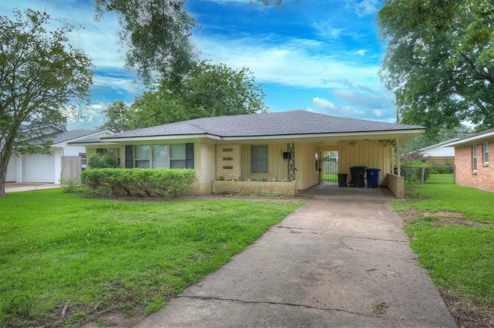 525 Haynes Avenue Shreveport, LA 71105