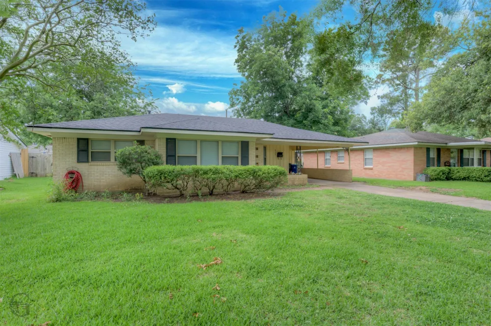 525 Haynes Avenue Shreveport, LA 71105