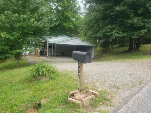 472 Barnard Road