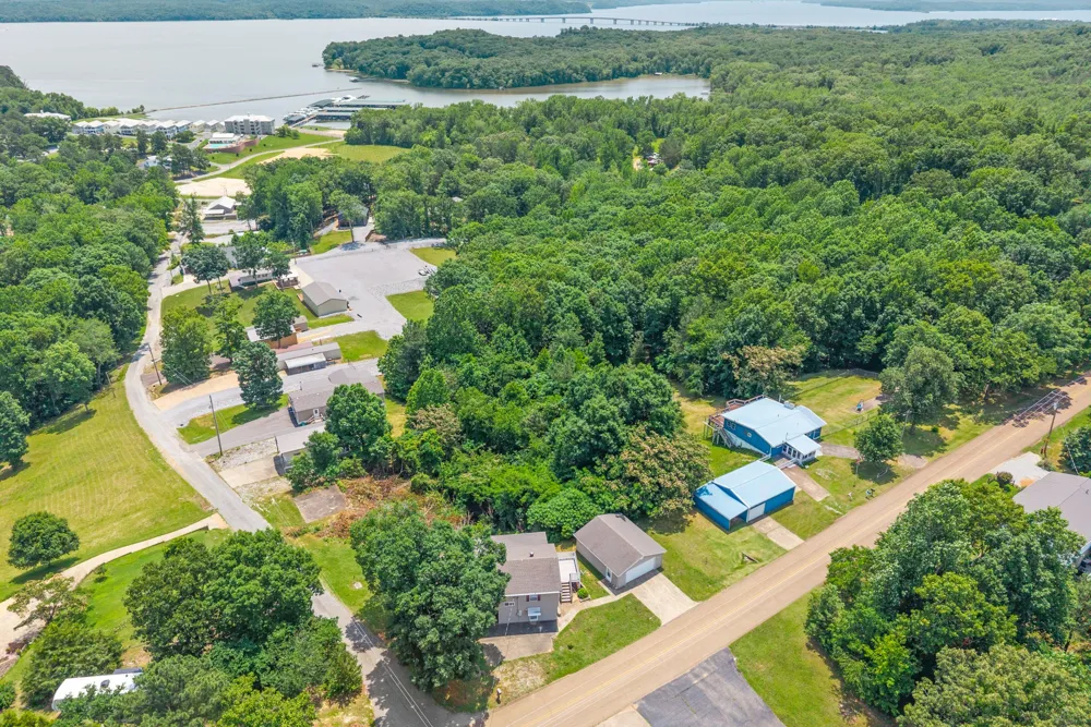 1060 Cypress Rd Buchanan, TN 38222