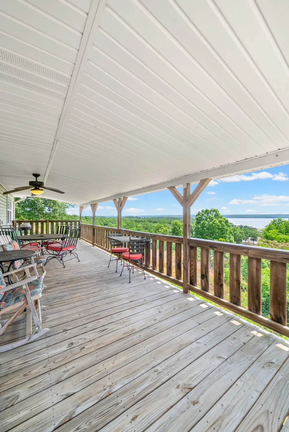 1060 Cypress Rd Buchanan, TN 38222
