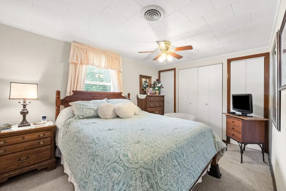 1060 Cypress Rd Buchanan, TN 38222