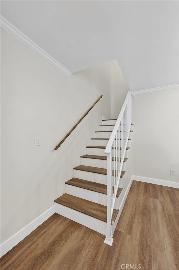 19231 Sherman #27 Reseda, CA 91335
