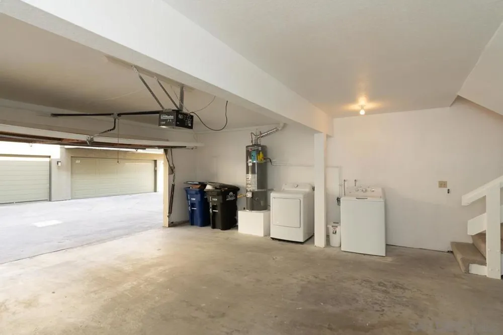 3286 Caminito Eastbluff #114 La Jolla, CA 92037