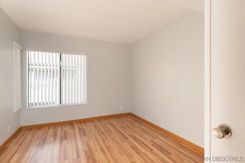 3286 Caminito Eastbluff #114 La Jolla, CA 92037