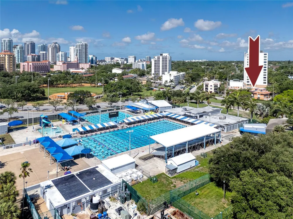 920 NORTH SHORE DRIVE NE St Petersburg, FL 33701