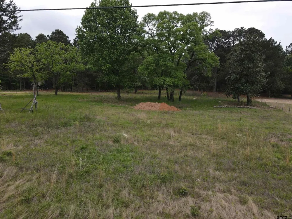 13041 County Road 4122 Lindale, TX 75771
