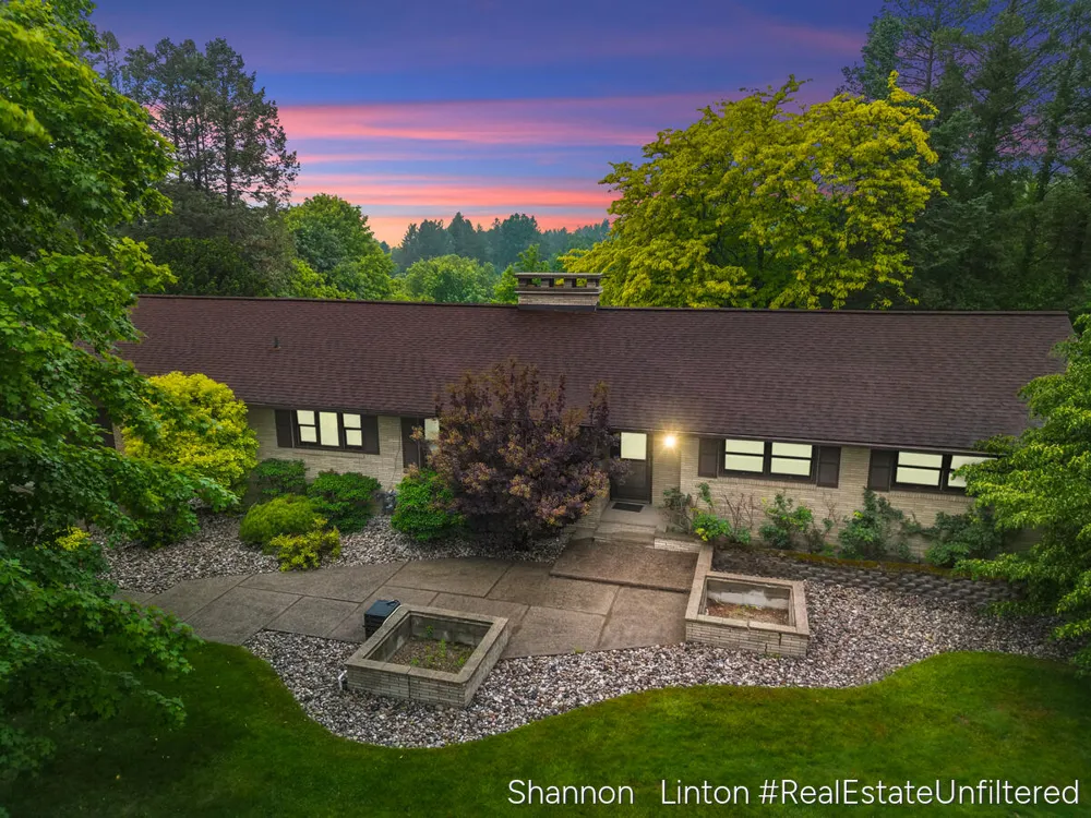 346 Orchard View Drive Shelby Village, MI 49455