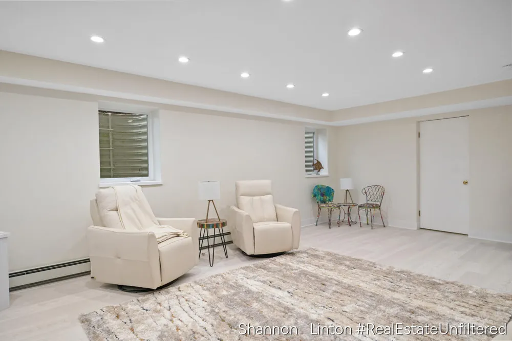 346 Orchard View Drive Shelby Village, MI 49455