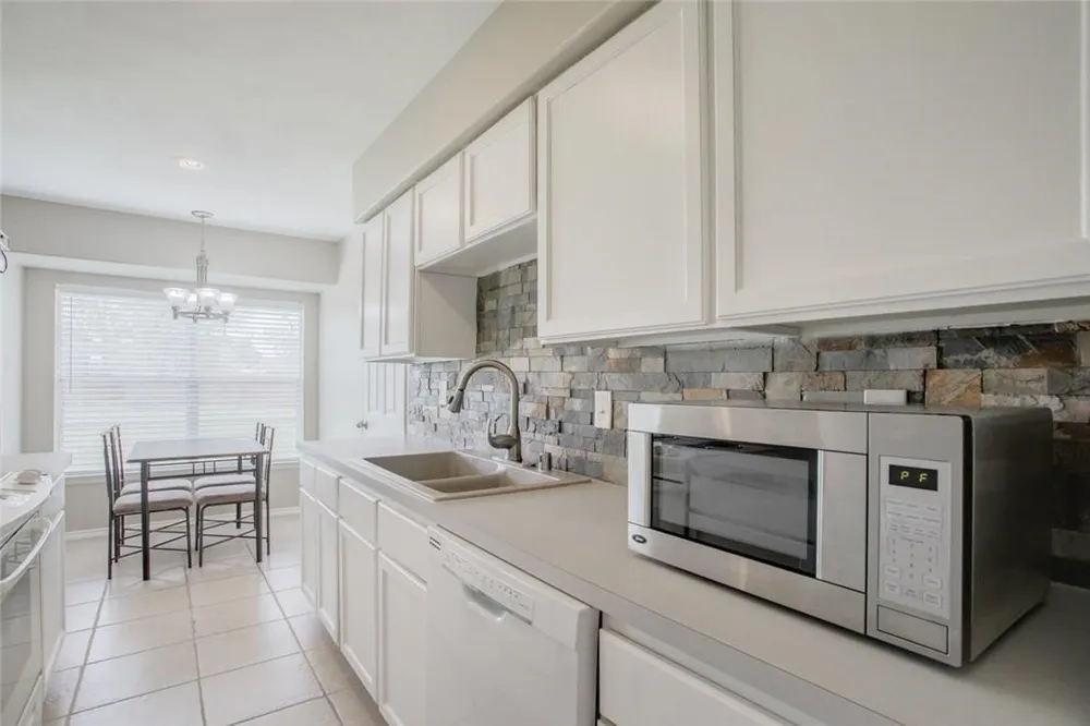6409 Patino Court Watauga, TX 76148