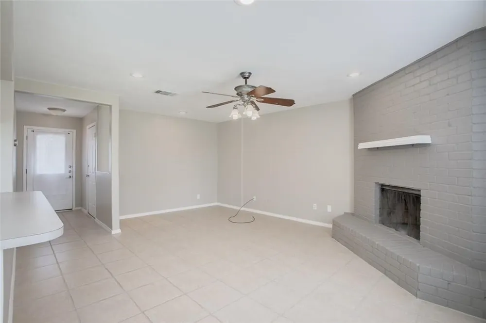 6409 Patino Court Watauga, TX 76148
